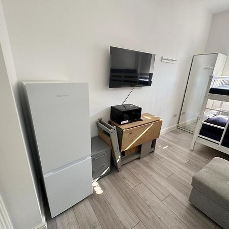 לונדון Willesden Green Budget Guesthouse מראה חיצוני תמונה