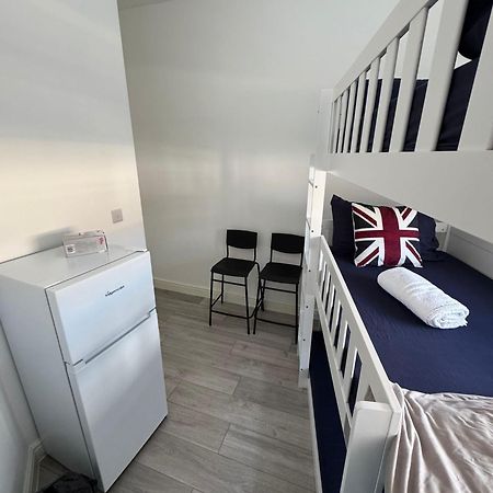 לונדון Willesden Green Budget Guesthouse מראה חיצוני תמונה